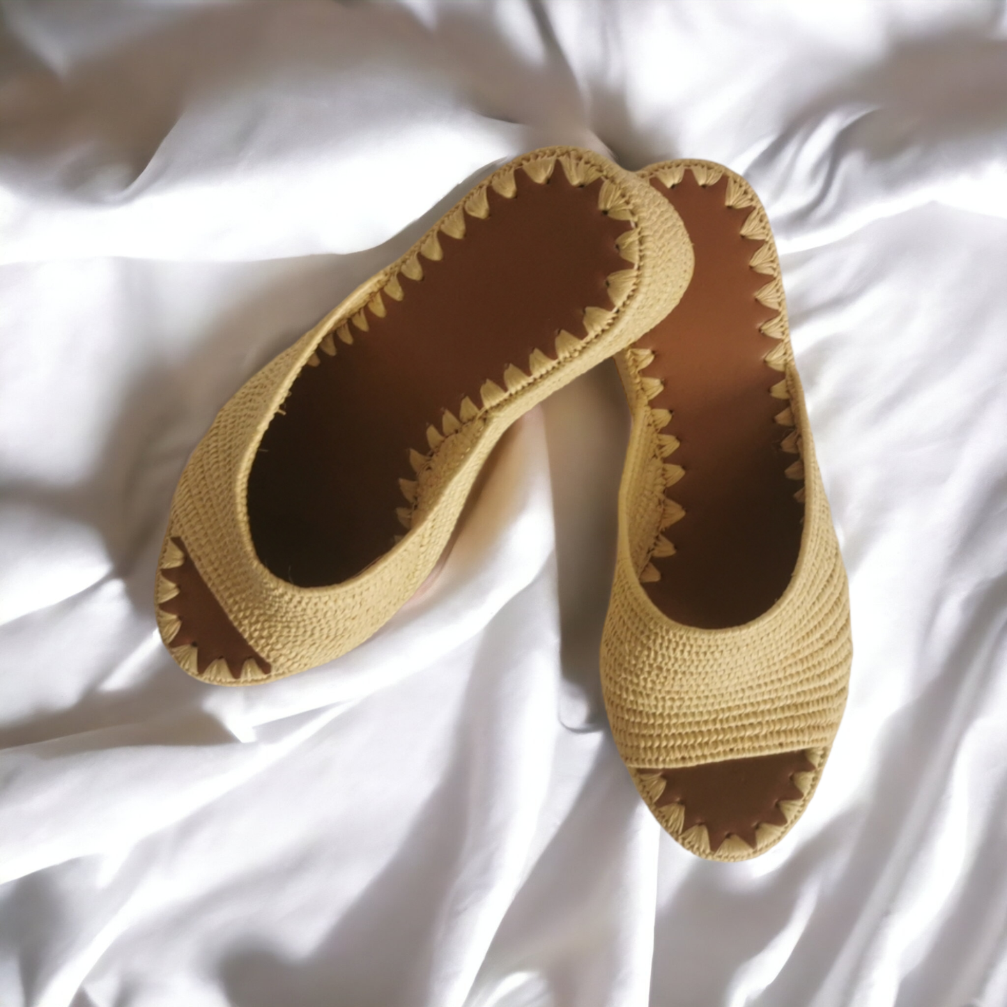 Handmade shoes made of natural raffia