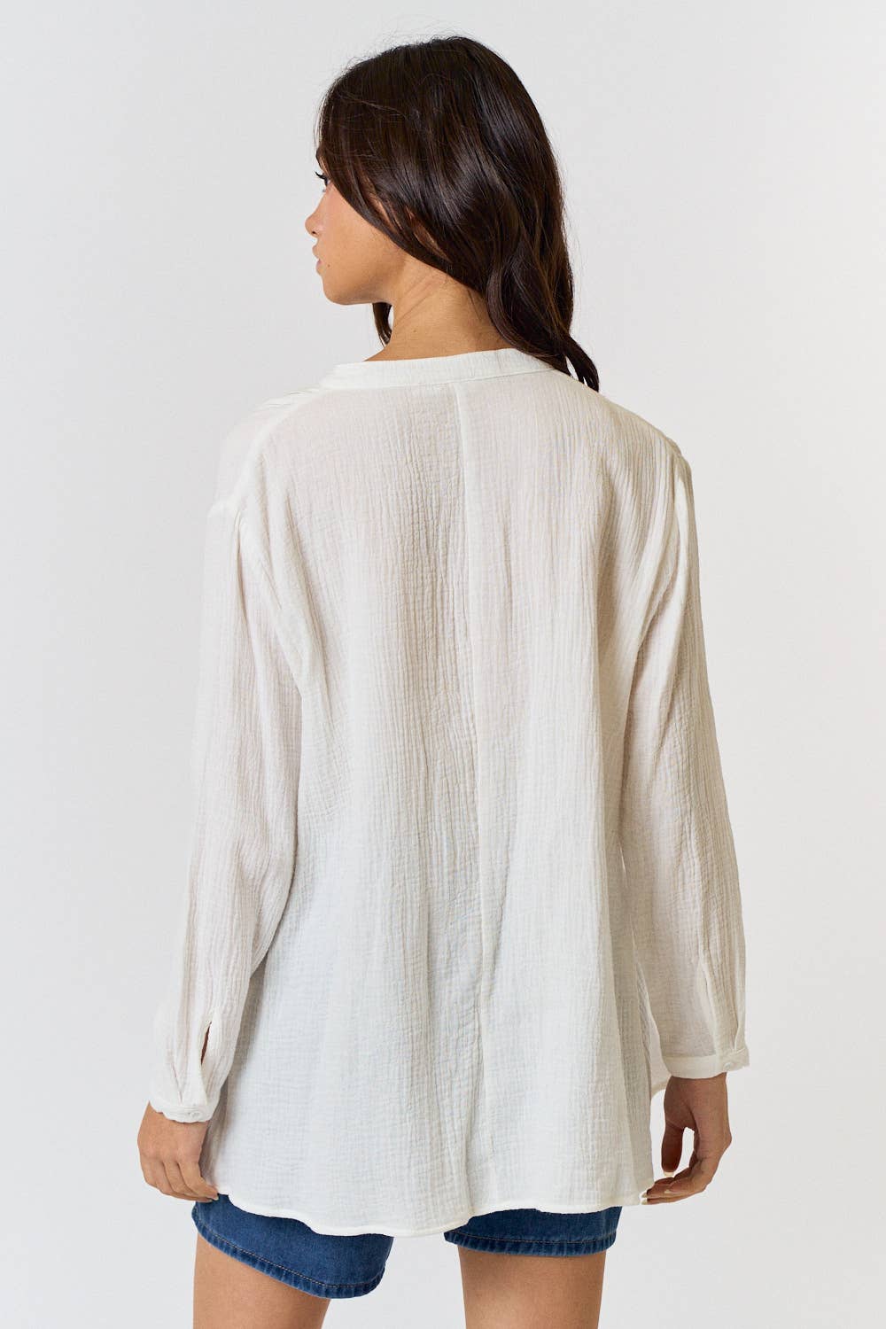 LONG SLEEVE TOP WITH PLEAT FRONT DETAIL